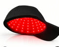 Gorra LED Capiluz con los LED rojos encendidos